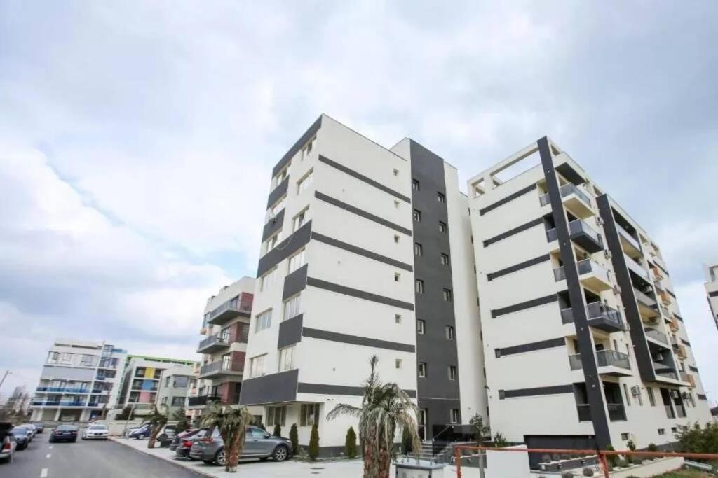 Luxury Studio - Maison 103 - Stefan Building Complex Lejlighed Năvodari Eksteriør billede