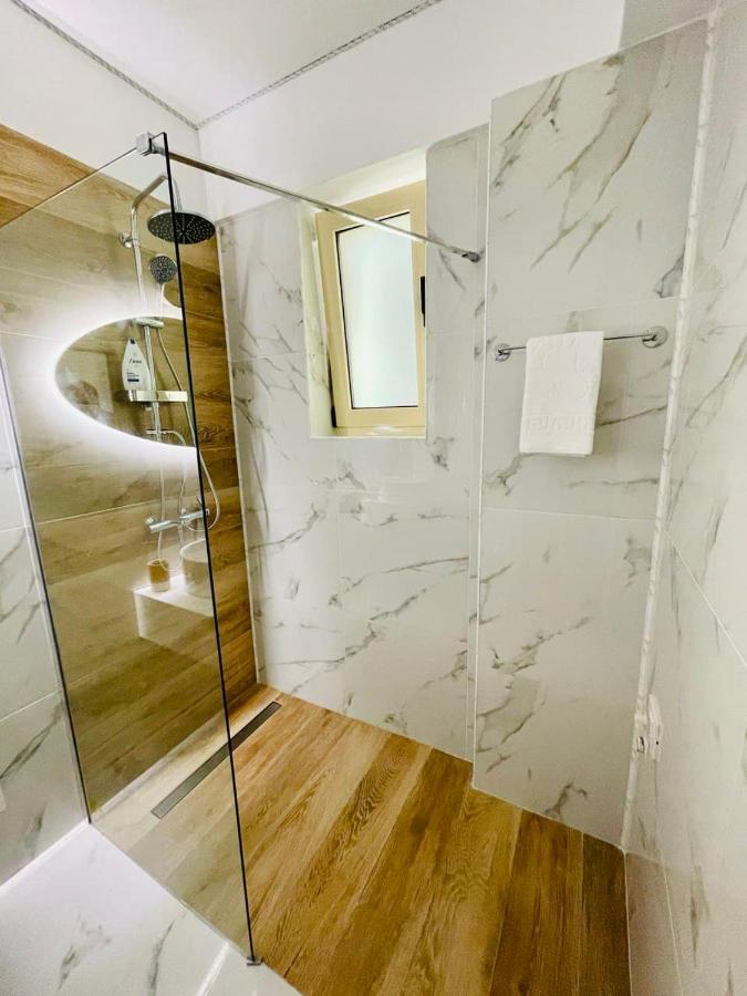 Luxury Studio - Maison 103 - Stefan Building Complex Lejlighed Năvodari Eksteriør billede