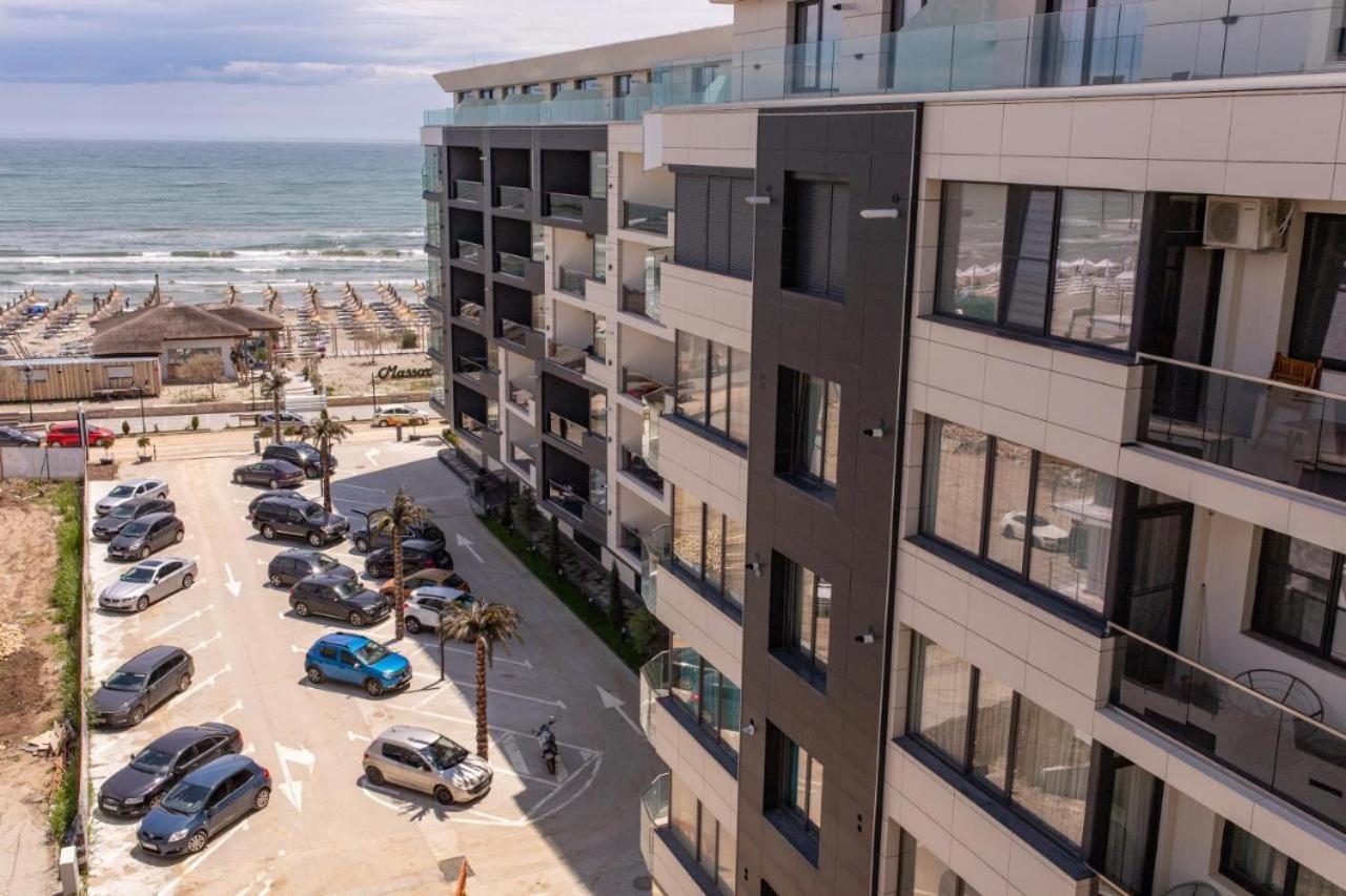 Luxury Studio - Maison 103 - Stefan Building Complex Lejlighed Năvodari Eksteriør billede